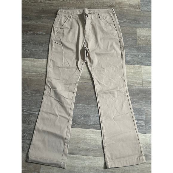 Old Navy Boot Cut Stretch Size 8 Khaki Pants - Picture 1 of 3